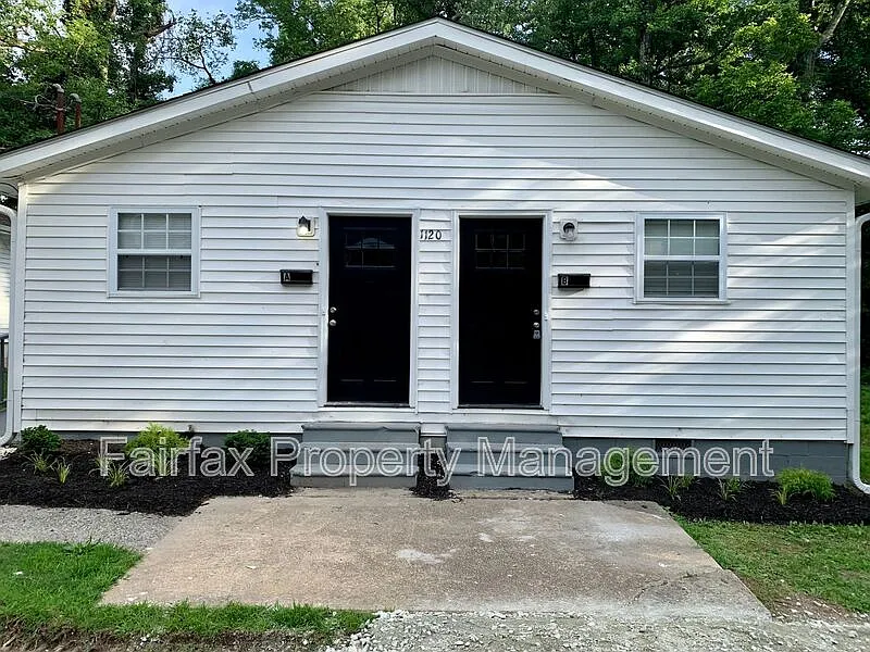 2 bed, 1.0 bath, $1,195 — Photo 2