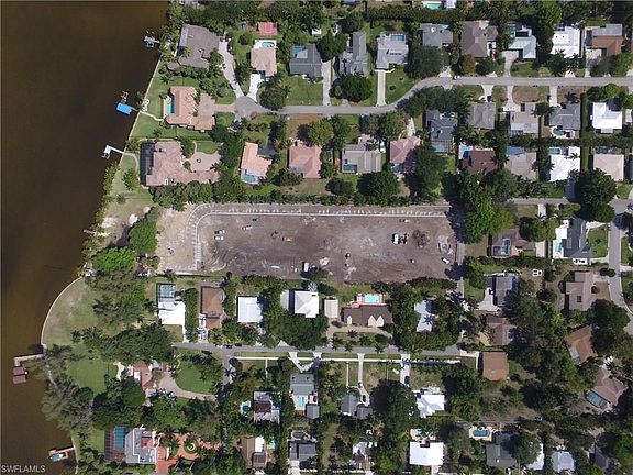 5th image of 1260 Caloosa Pointe Dr
