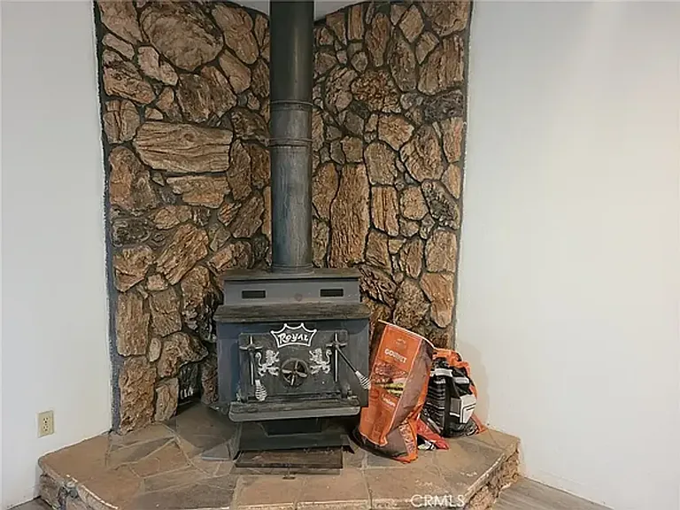 14239 Manatee Cir — Photo 4