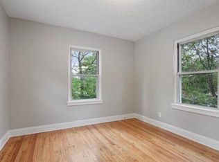 6920 James A Reed Rd, Kansas City, MO 64133