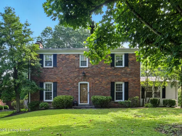 3307 Pineneedle Ln, Barbourmeade, KY 40241