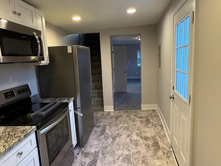 6115 Lemon St — Photo 11