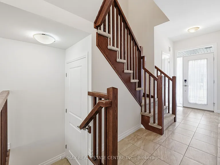 37 Greenwich Ave — Photo 9