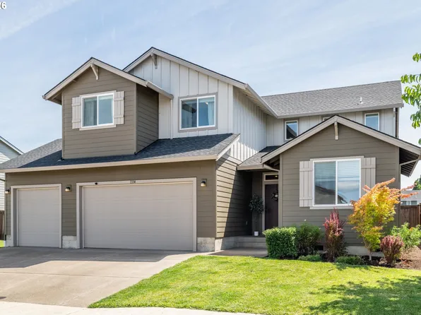 1334 Echo Valley Dr, Junction City, OR 97448