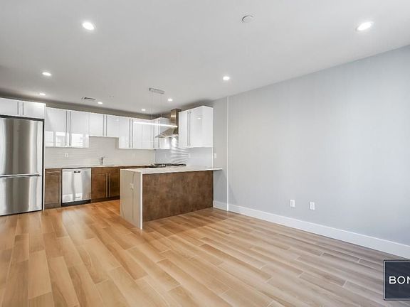 3rd image of 26-69 30th St #2A