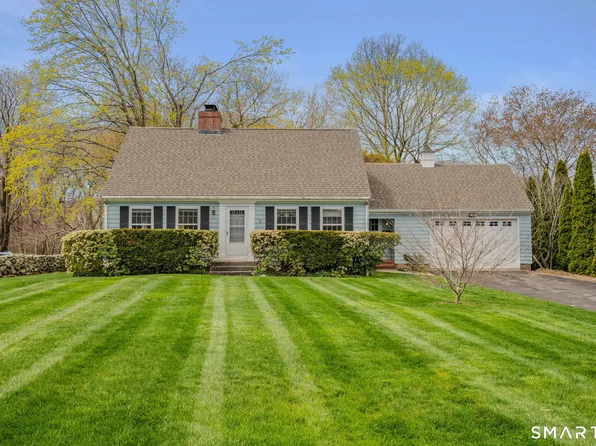 11 Heath Street, Groton, CT 06355