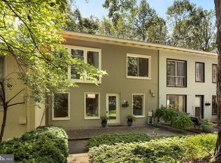 11489 Waterview Cluster, Reston, VA 20190