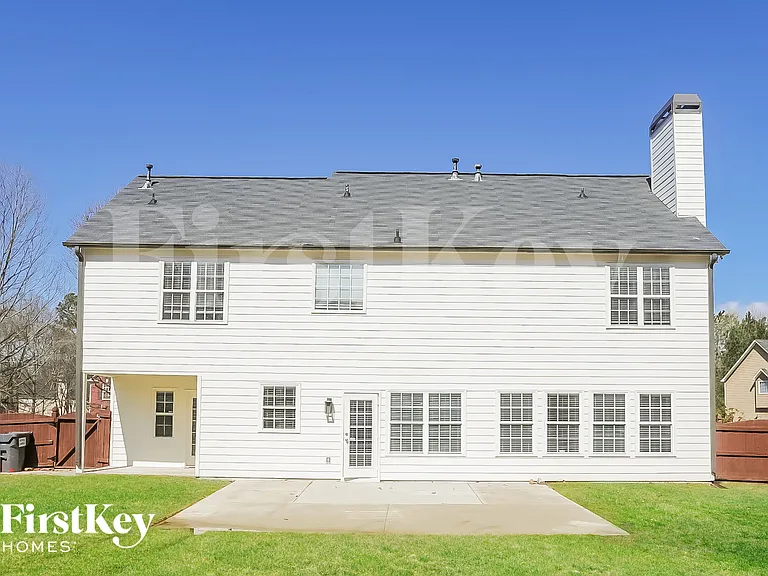2127 Mitford Ct — Photo 15