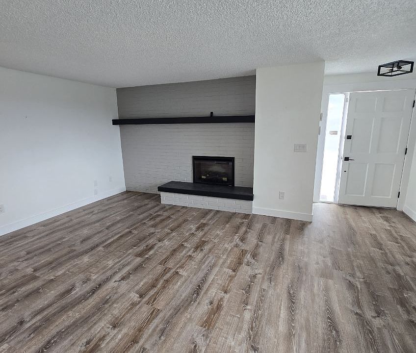 electric fireplace in living room