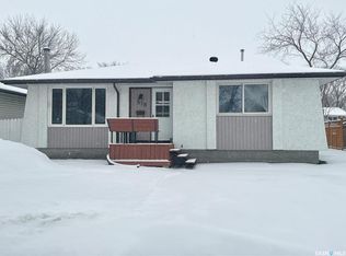 518 Upland Dr, Regina, SK S4R6E3