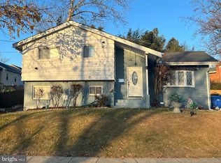 11321 College View Dr, Silver Spring, MD 20902