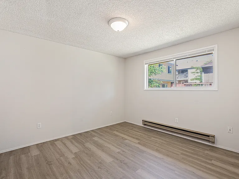 4716 S Warner St #C — Photo 10