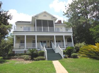 282 Lakepoint Rd, Alford, FL 32420