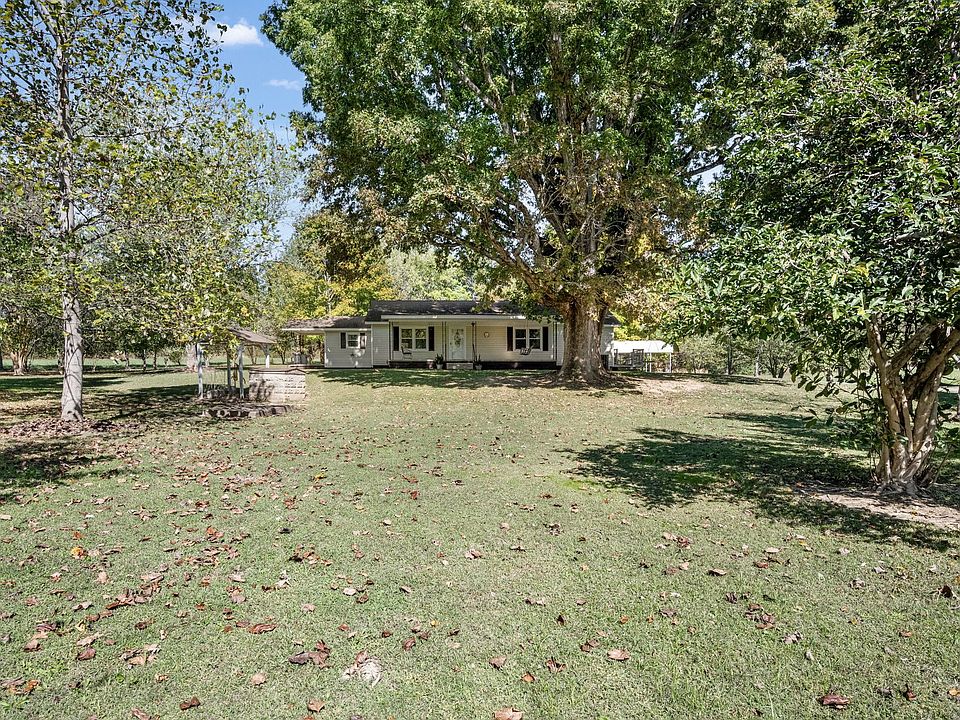 1st image of 44 Crystal Springs Rd