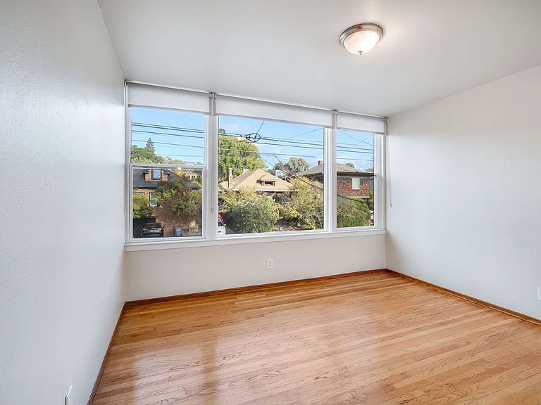 1624 Josephine St #1 — Photo 16