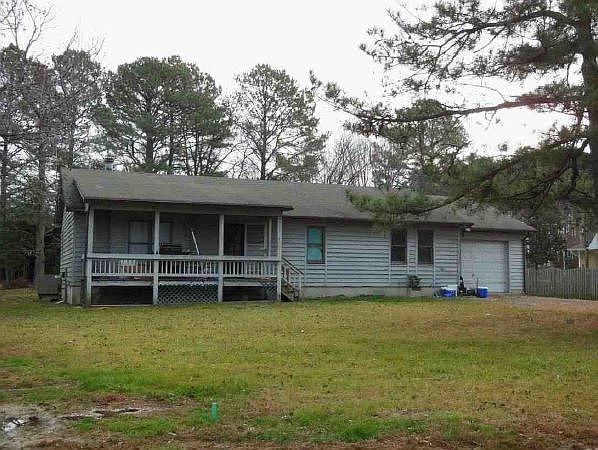 2nd image of 137 Long Point Rd