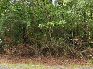 1890 Gumberry Ct, Hope Mills, NC 28348