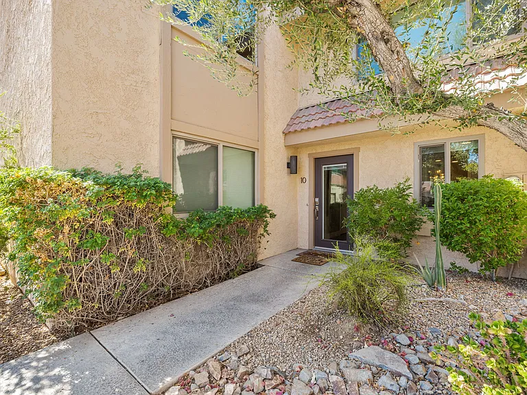 70100 Mirage Cove Dr #10 — Photo 29