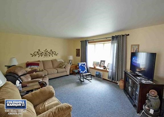 Bowed Window Living Room