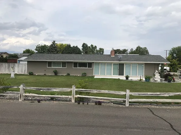 420 Road 44, Pasco, WA 99301