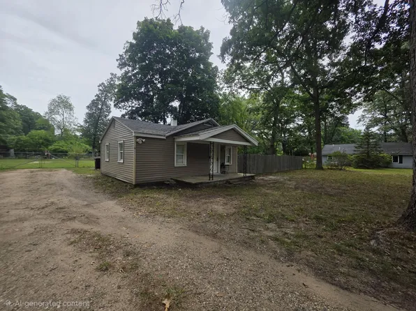 2048 S Mill Iron Rd, Muskegon, MI 49442