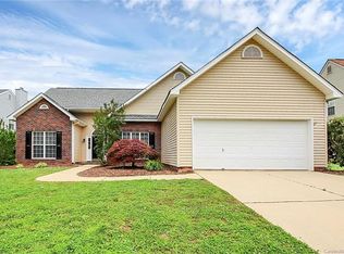 138 Rocky Trail Ct, Fort Mill, SC 29715