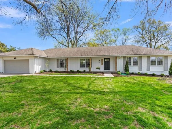 10335 High Dr, Leawood, KS 66206