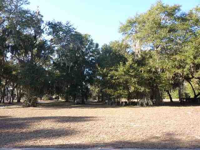 1st image of 105 Coosaw Club Dr