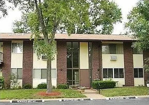 1st image of 7551 Hazelcrest Dr APT E