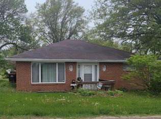 305 W Oak St, Mount Ayr, IA 50854