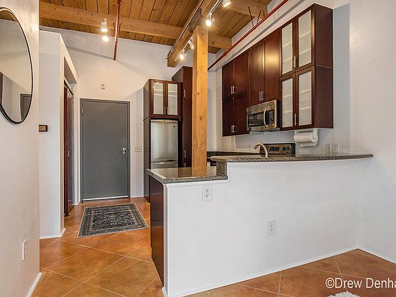 3rd image of 533 Columbia Ave APT 264