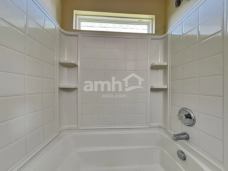 533 Wrayhill Dr — Photo 21