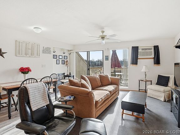 3rd image of 2222 Bittersweet Rd Unit 1C