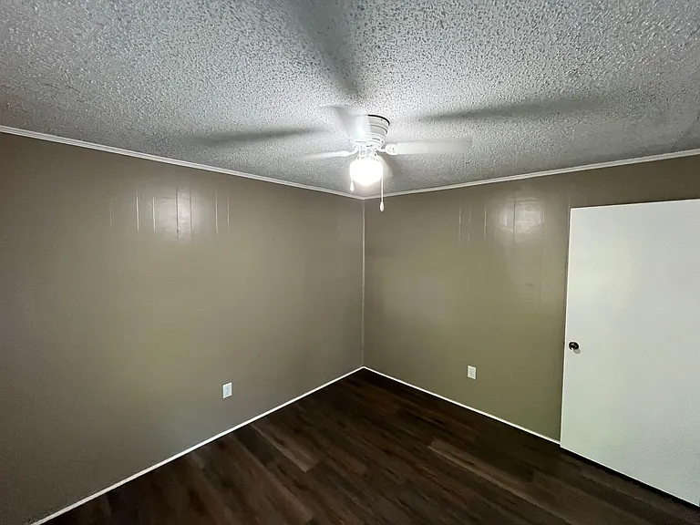 2890 Beta St — Photo 28