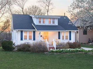 6044 Ballentine St, Shawnee, KS 66203