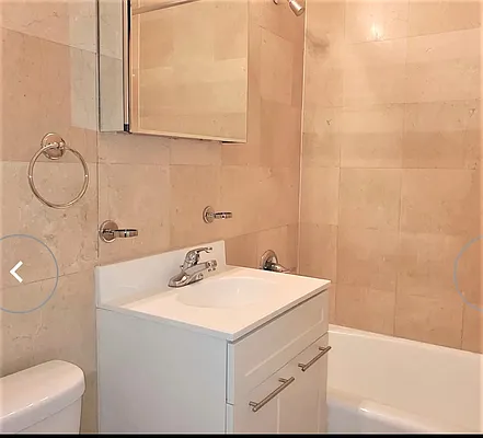 Rented by Manhattan Realty Group | media 12