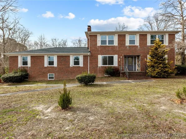 2108 Martin Luther King Dr, Elizabethtown, NC 28337