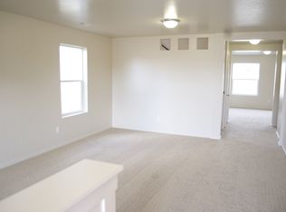 1094 N Star Bright Ln, Star, ID 83669