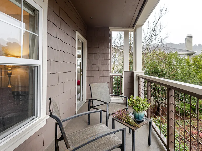 525 Swallowtail Ct — Photo 28
