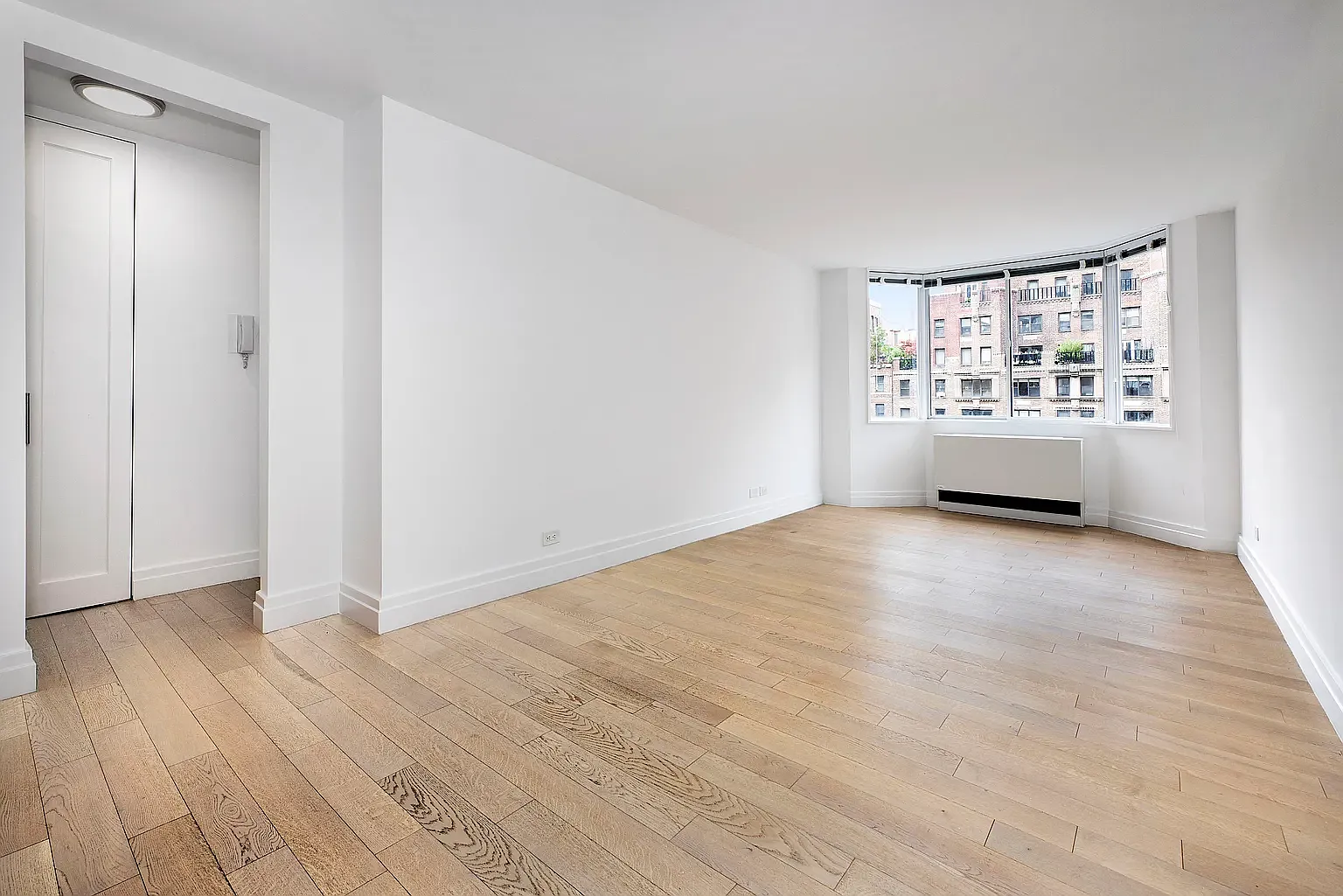 429 East 52nd Street — Photo 2