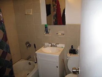 Rented by Alexiou Realty