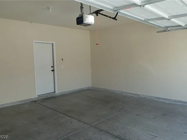 6038 Blue Autumn St — Photo 33