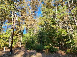 205 & 207 Hale Dr, Ruther Glen, VA 22546
