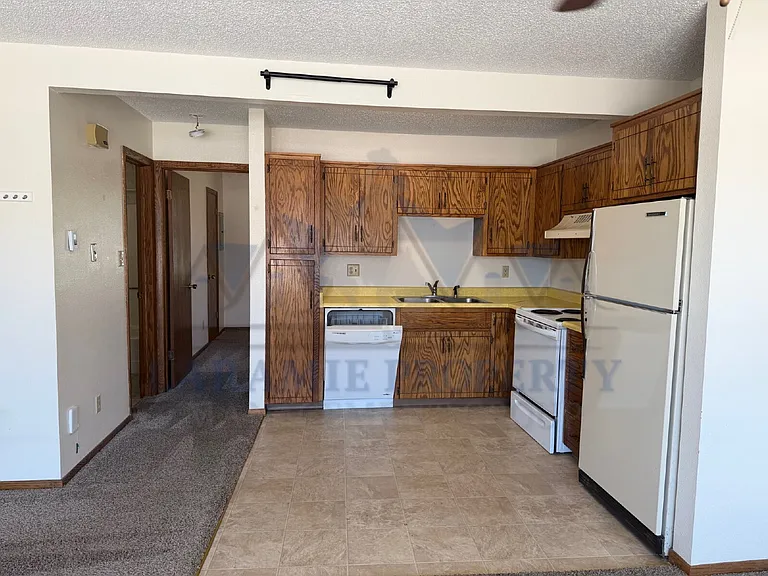1711 Fetterman Dr #2 — Photo 8