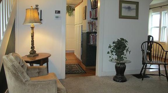 4th image of 33 Narwood St