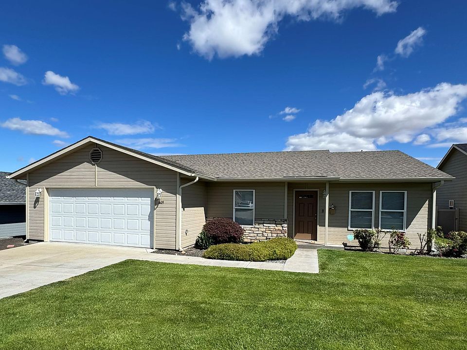 1st image of 1609 W Naches Ave