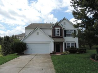 5928 Firethorne Ln, Concord, NC 28025