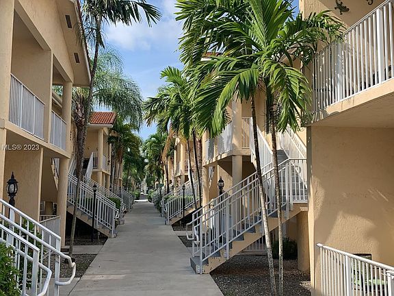 4th image of 6962 NW 179th St #2036