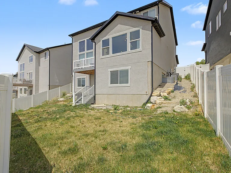 1529 W Stone Gate Dr — Photo 52