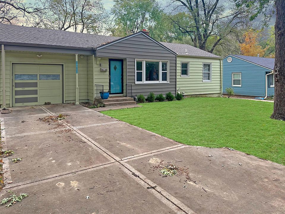 1st image of 8201 Ward Parkway Pl